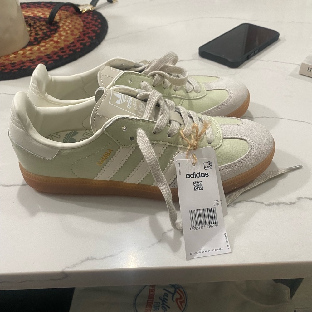 NWTs Adidas Samba size 7.5 sage green